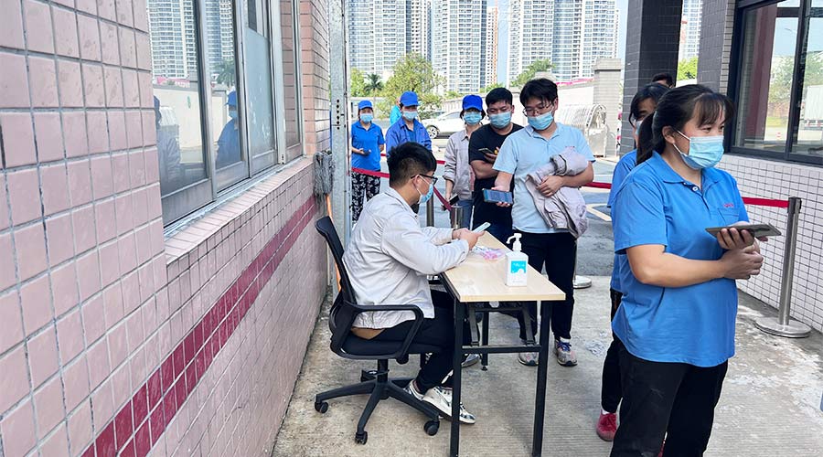 迅速防疫！金環(huán)電器積極配合醫(yī)護人員上門測核酸！