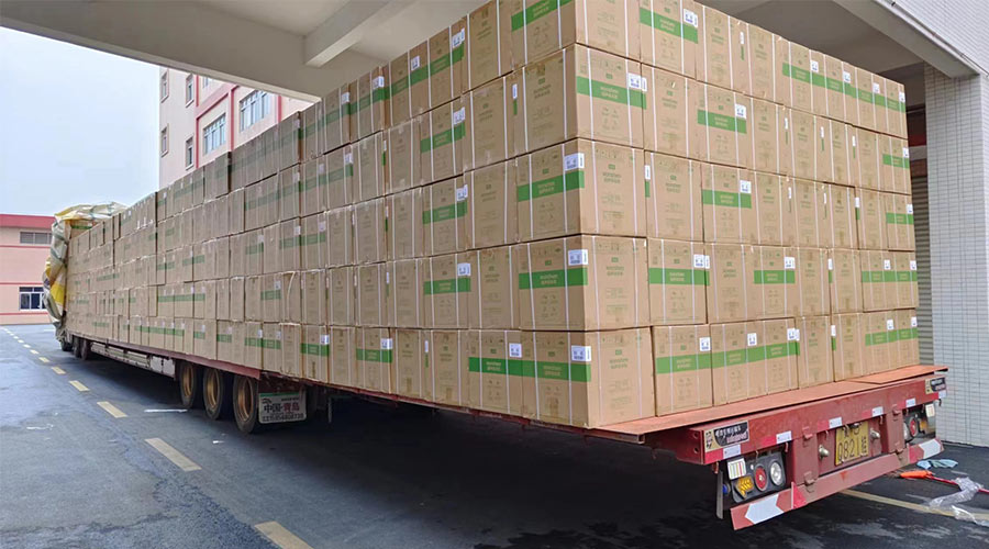 場面壯觀！國內(nèi)某知名品牌客戶2000臺波輪洗衣機高效裝柜完畢