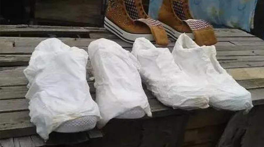 白鞋洗完如何防止變黃？衣物烘干機(jī)來(lái)拯救！