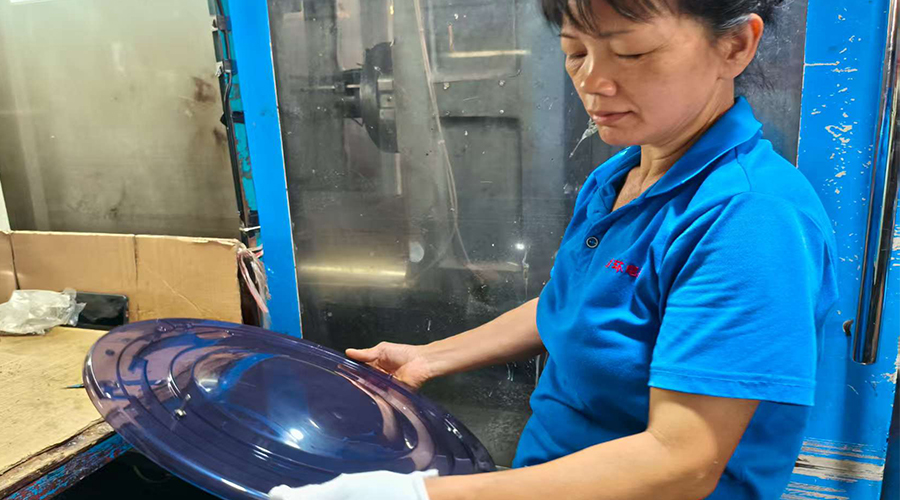 設計與實用：烘干機門板材質的選擇之道