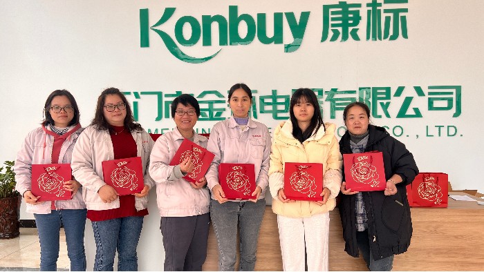 婦女節(jié)，溫暖每一顆心