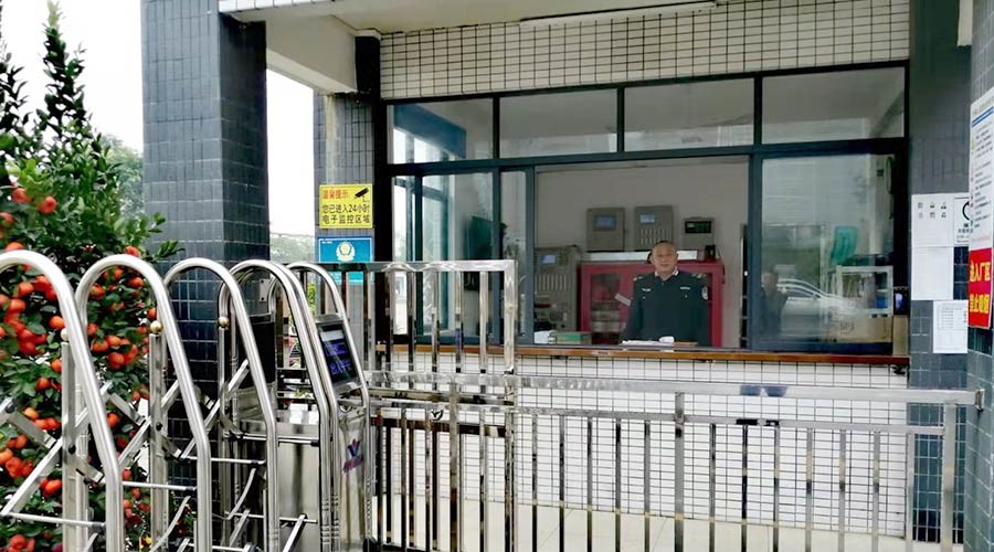 擔(dān)當(dāng)與責(zé)任！金環(huán)電器保安春節(jié)堅(jiān)守崗位